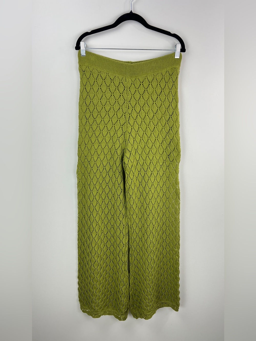 💚 3946. Knit Wide-Leg Pants in Chartreuse Green